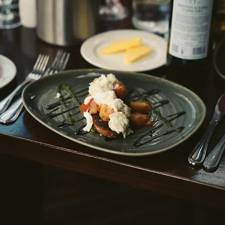 فندق Keenans Boutique