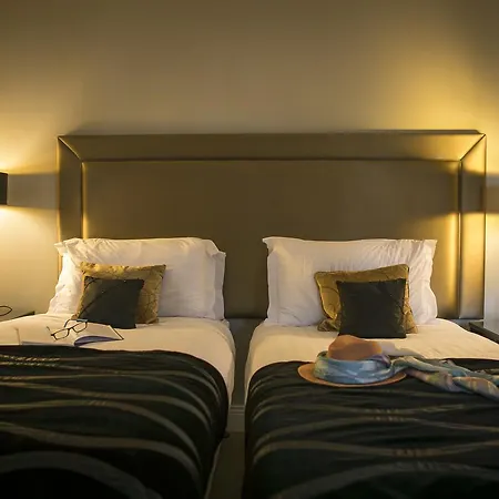 Keenans Boutique 4*