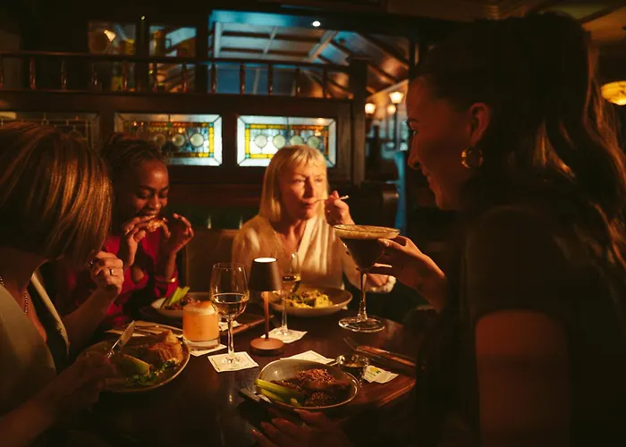 호텔 Keenans Boutique 4*